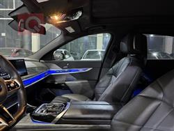 بي ام دبليو الفئة 7